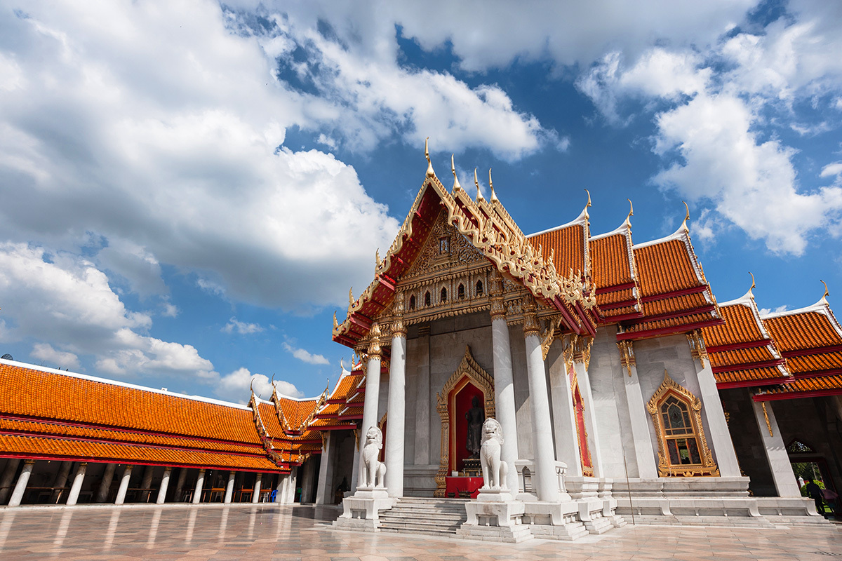 THAI BUDDHISM – THE HEART OF A CULTURE